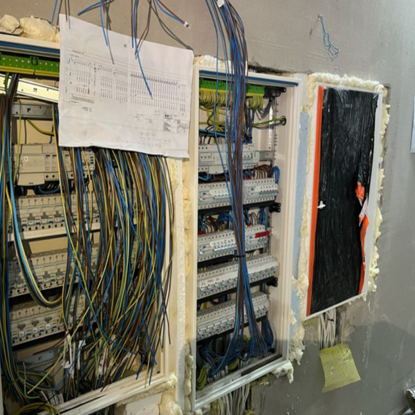 Instalacje elektryczne
